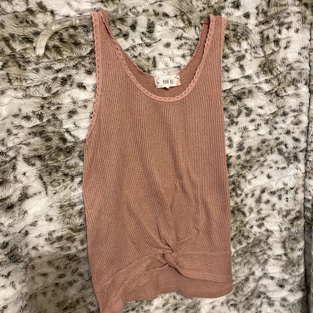 blush pink tank top with knot